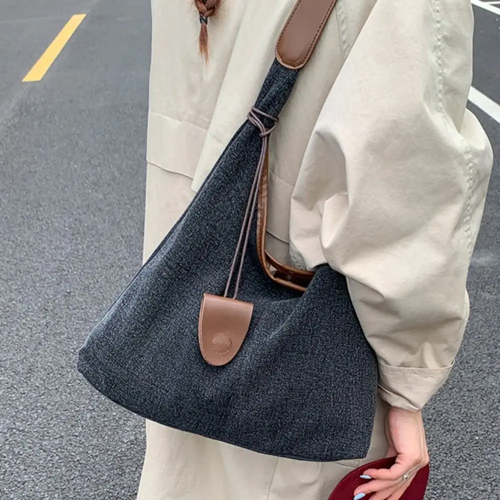 

Korean Style Denim Tote Bag Cowboy Harajuku Canvas Shoulder Bag Lightweight Large Capacity Commuting Underarm Bag Lady