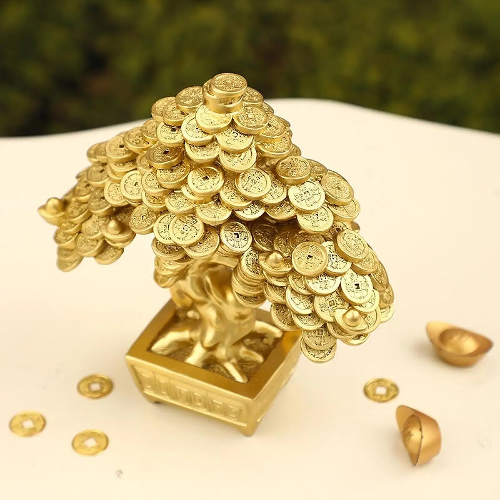 Chinese Money Tree Tabletop Decoration Decorative Golden Color 6.8x3.5x7.6inch Resin Figurine for Home Office Decor Lightweight