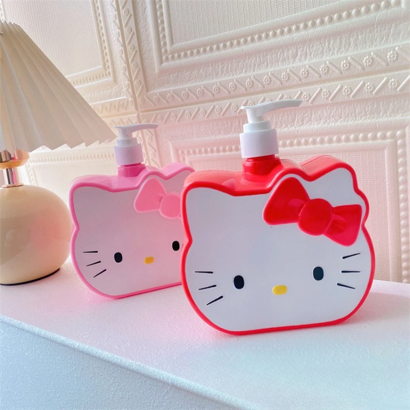 750Ml Sanrio Hello Kitty Dispensing Bottles Cartoon Large Capacity Portable Body Wash Shampoo Storage Travel Birthday Gift