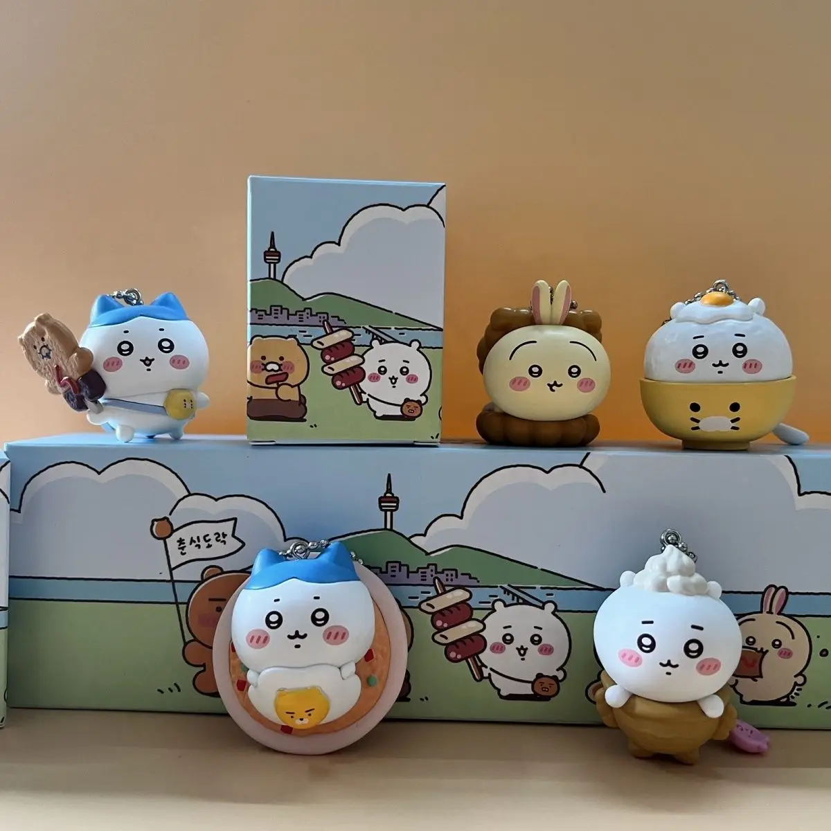 

Chiikawa X Kakao Friends Корейская серия уличной еды — фигурки брелков из ПВХ — милые Усаги, Чиикава, Hachiware Bag Charm Toys