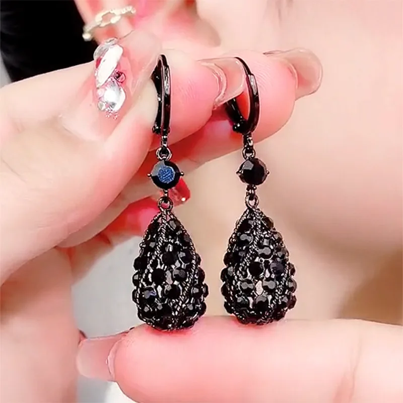 Charming Black Crystal Drop-shaped Pendant Earrings for Women Fashion Personalized Daily Accessories Party Jewelry Birthday Gift