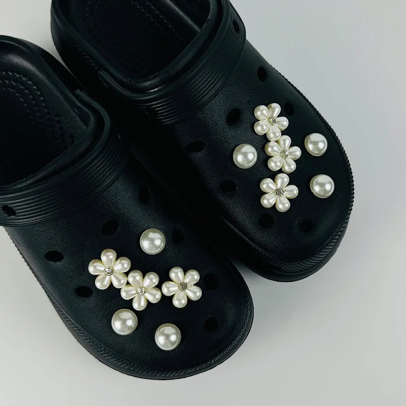 12PCS Summer Fashion Shoe Charms Set Accessories for Clogs Shoe Buckle Water Diamond Pearl Flower DIY 3D Shoes Decorations