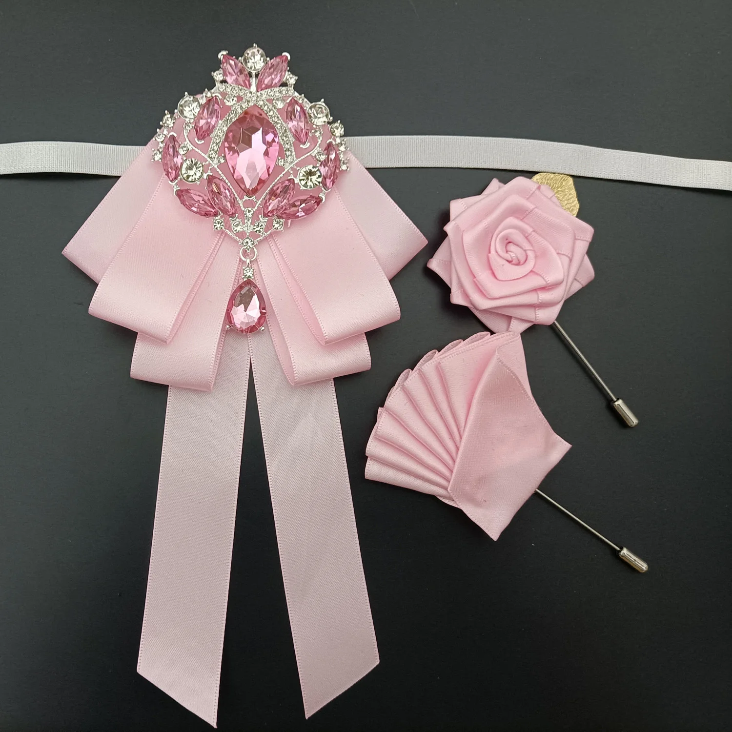 New Luxury Rhinestone Wedding Bow Tie Brooch Pocket Towel Set Men's Business Banquet Suit Shirt Wedding Accessories 3-piece Set
