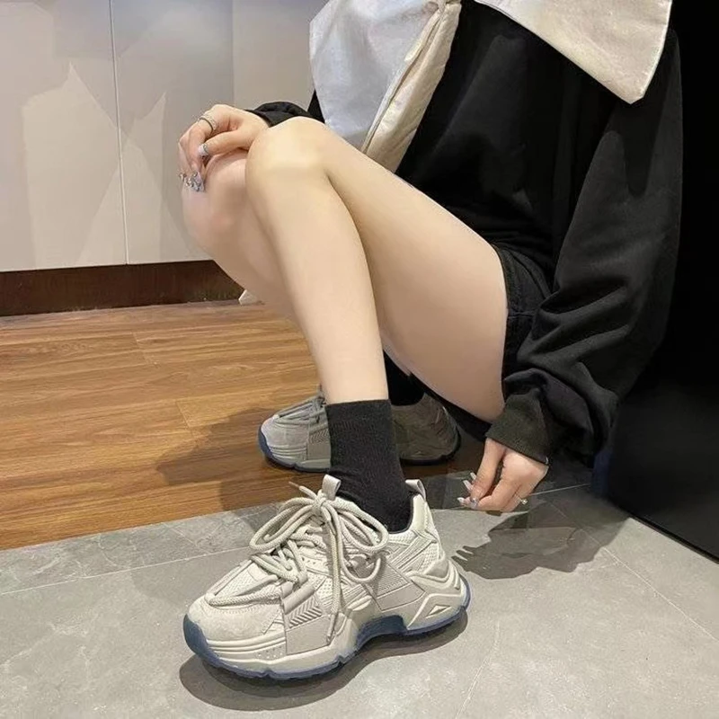 

Women's sports shoes exploding grey daddy shoes women all match thick sole increase personality casual breathable sports shoes