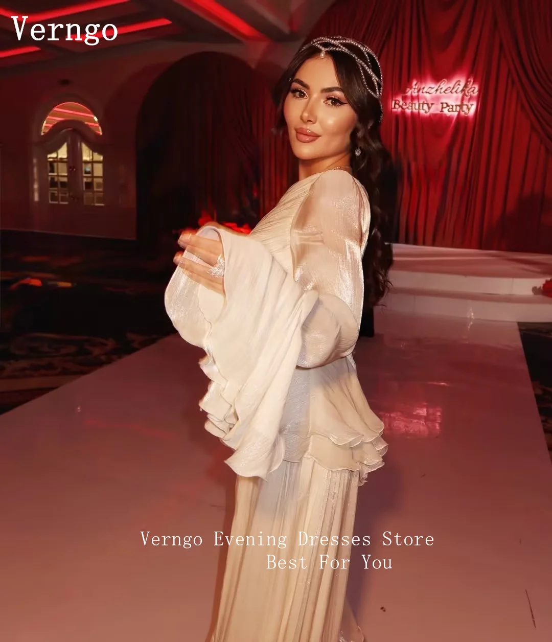 Sukienka wieczorowa Verngo Chamagne, błyszczący szyfon, dekolt w serek, długie rękawy, krój A, warstwowa, na formalne okazje, sznurowana, suknia balowa, możliwość personalizacji.