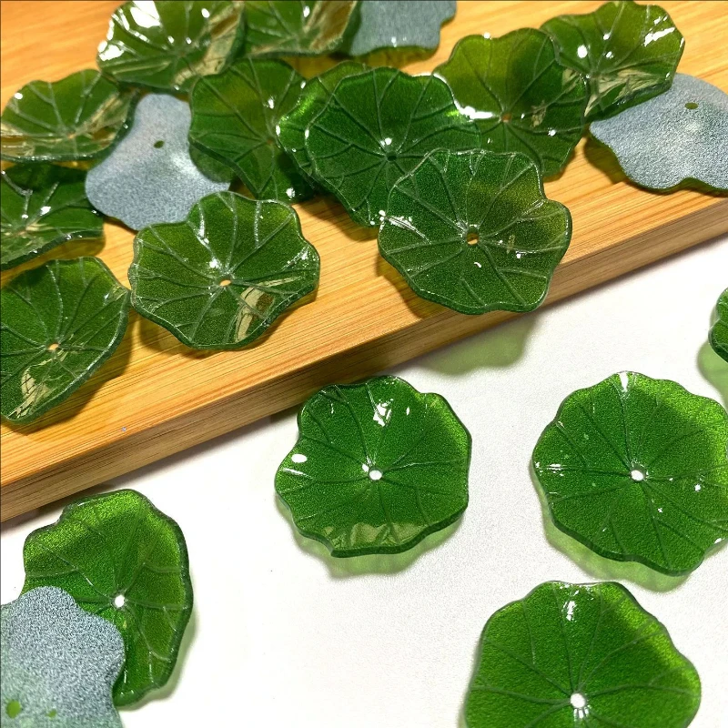 20 Pieces/Lot New Retro 26MM Leaves Acetic Acid Resin Beads Charm Torus Connectors for Diy Hair Earrings Jewelry Accessories