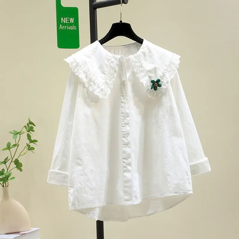 

95% Cotton Shirts for Women Artistic Design Three-dimensional Flower Lace Doll Collar Shirt Fashion White Blouses Base Shirt Top
