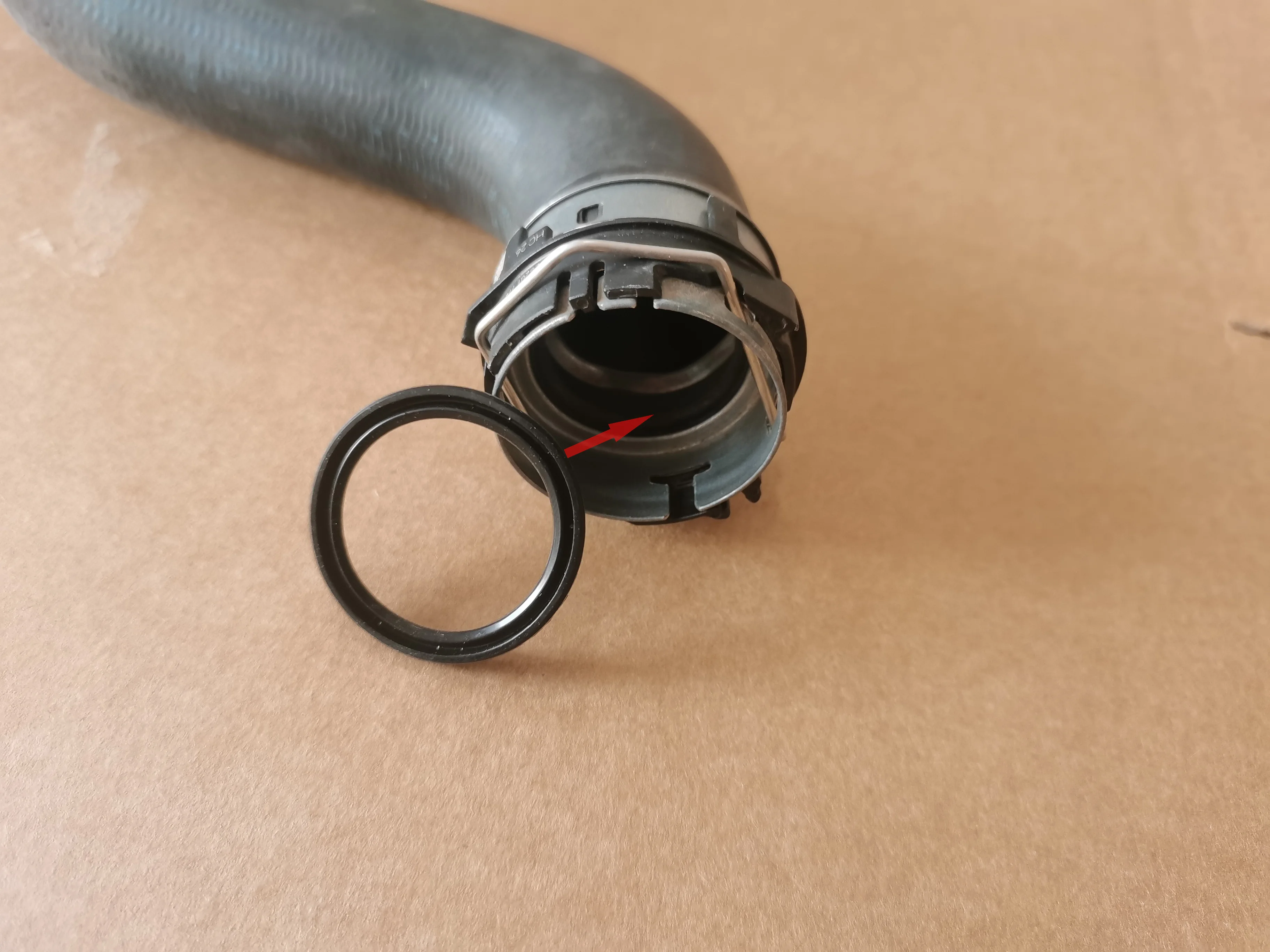 Conector de Manguera de Agua del Radiador, Sello de Goma Oring HC26 HC32 HC35 para Mercedes Benz GLC300 E300 E450 E400 y Otros