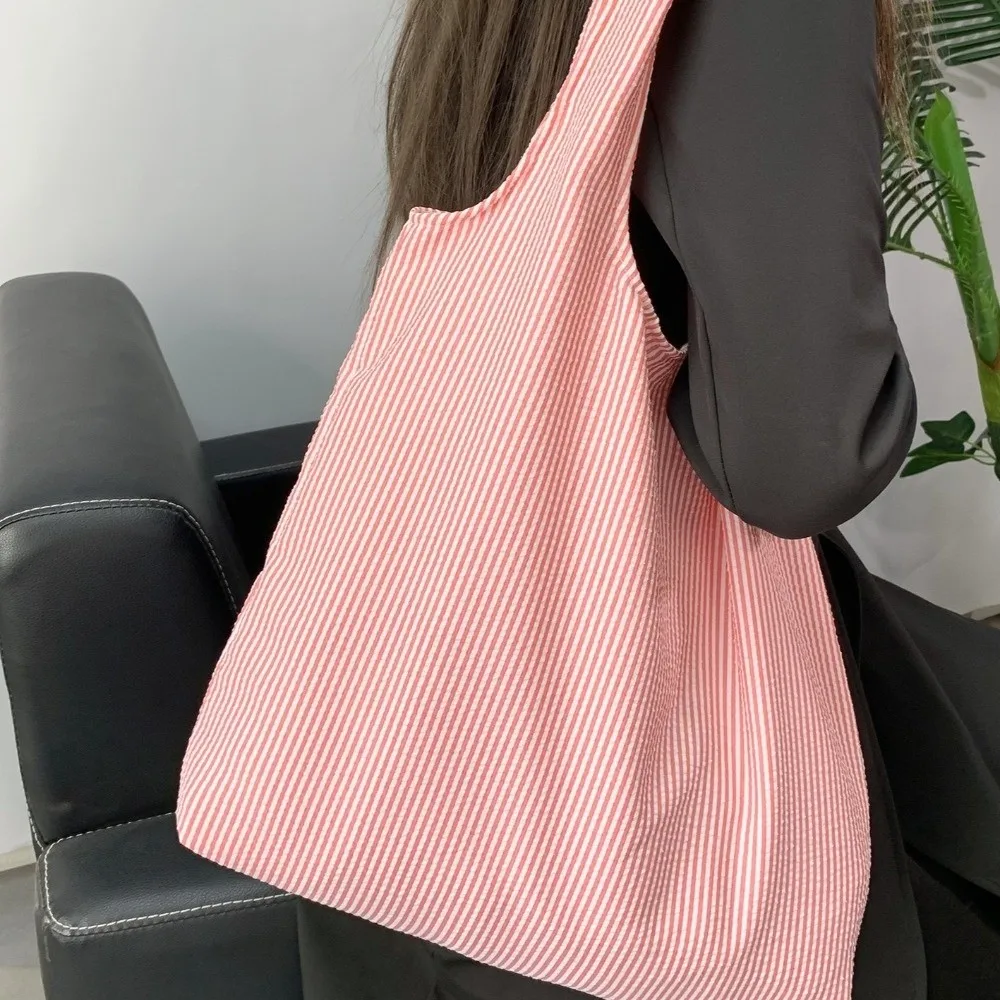 

Холщовая сумка через плечо в полоску в литературном стиле с кружевной лентой, холщовая сумка-хобо в свежих цветах, корейский стиль, большая вместимость, сумка на плечо