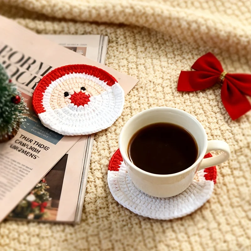 1Pc Handmade DIY Crochet Santa Claus Coaster Tabletop Decoration - Festive Red and White Decor, Durable Fabric Drink Tray, Holiday Table Setting, Unique Christmas Gift, Christmas Wreath, Seasonal Tableware, Made with Love
