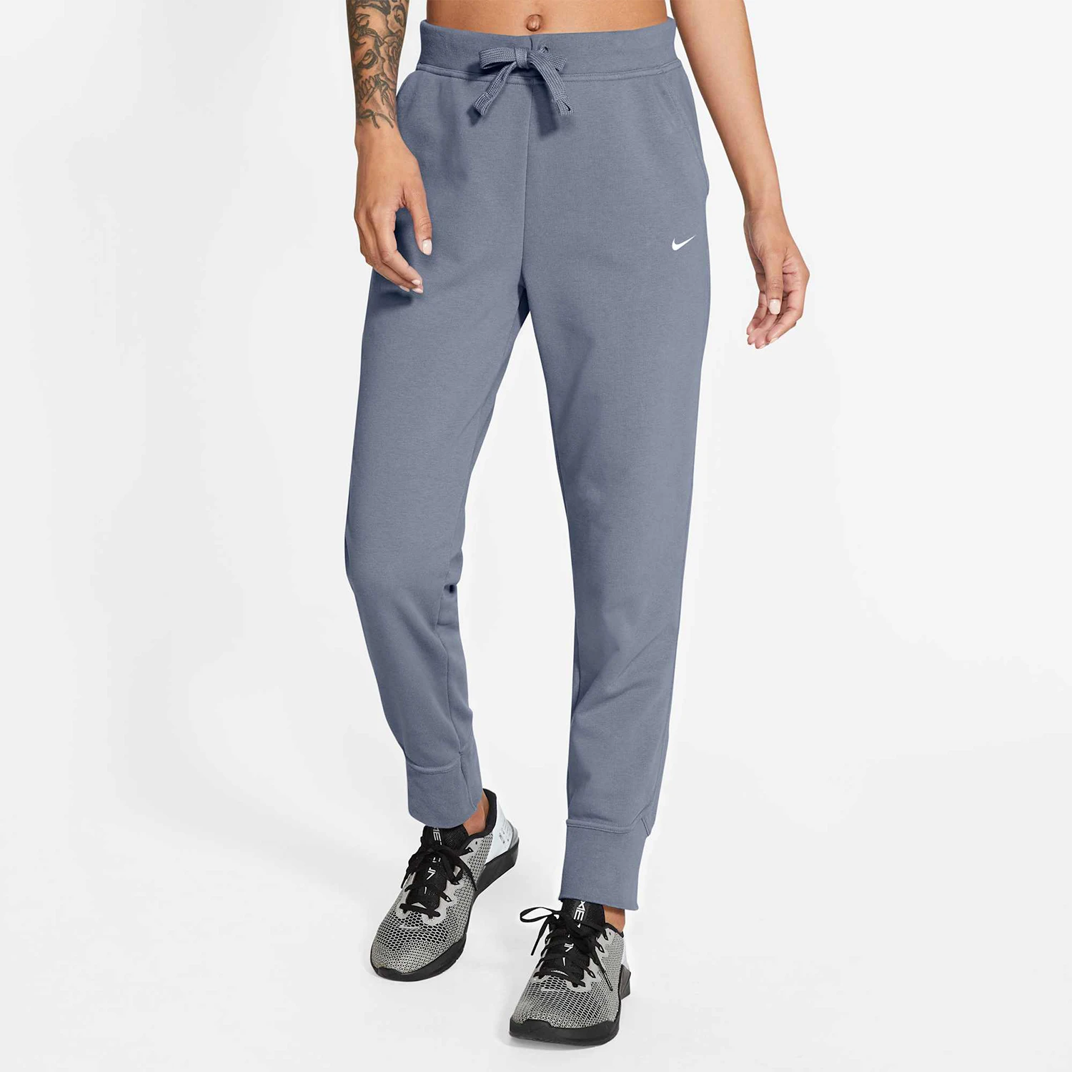 بنطال كاجوال نسائي كلاسيكي من نايك CU5496-493