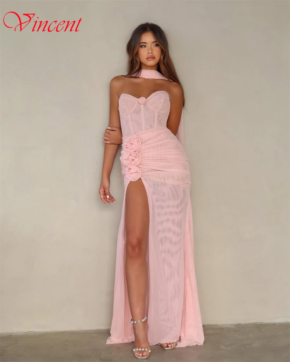 تخصيص بسيط الوردي الشيفون مساء اللباس الكلاسيكية حمالة أكمام فساتين المشاهير حساسة مستقيم الزهور فساتين حفلة موسيقية