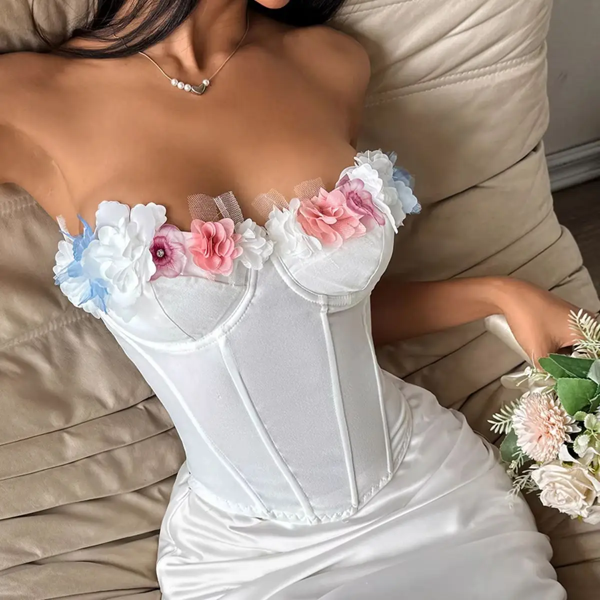 

Белый корсет с открытыми плечами и 3D цветочным принтом без бретелек, майка с костями, корсеты, тонкие топы-трубы, Ropa Mujer, формирующий клубный жилет для вечеринок