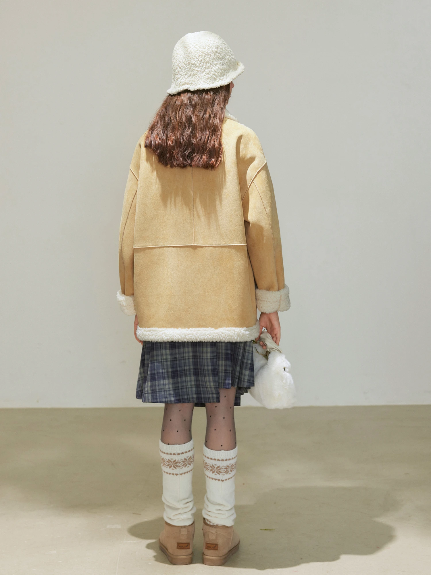 Cindral Damen Langer Wildleder-Mantel mit Fellbesatz, Freizeit-Oberbekleidung, Locker Geschnitten, Polyester-Stoff, Winter-Jacke