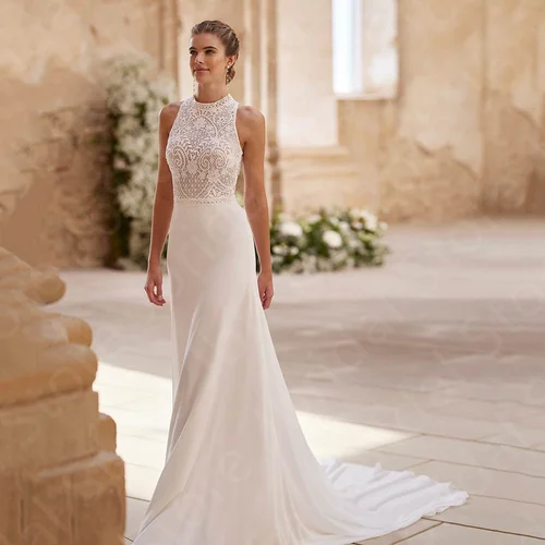 Vestidos de novia encantadores personalizados Vestidos de novia blancos Vestidos de novia de cuello alto de encaje Vestidos de novia sin mangas Volver a la venta
