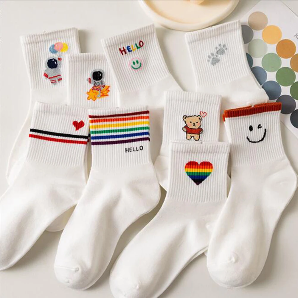 

KISS WIFE Women's Cotton White Socks Cartoon Rainbow Love Heart Short Socks Comfortable Sweat Absorbing Breathable Sports Socks