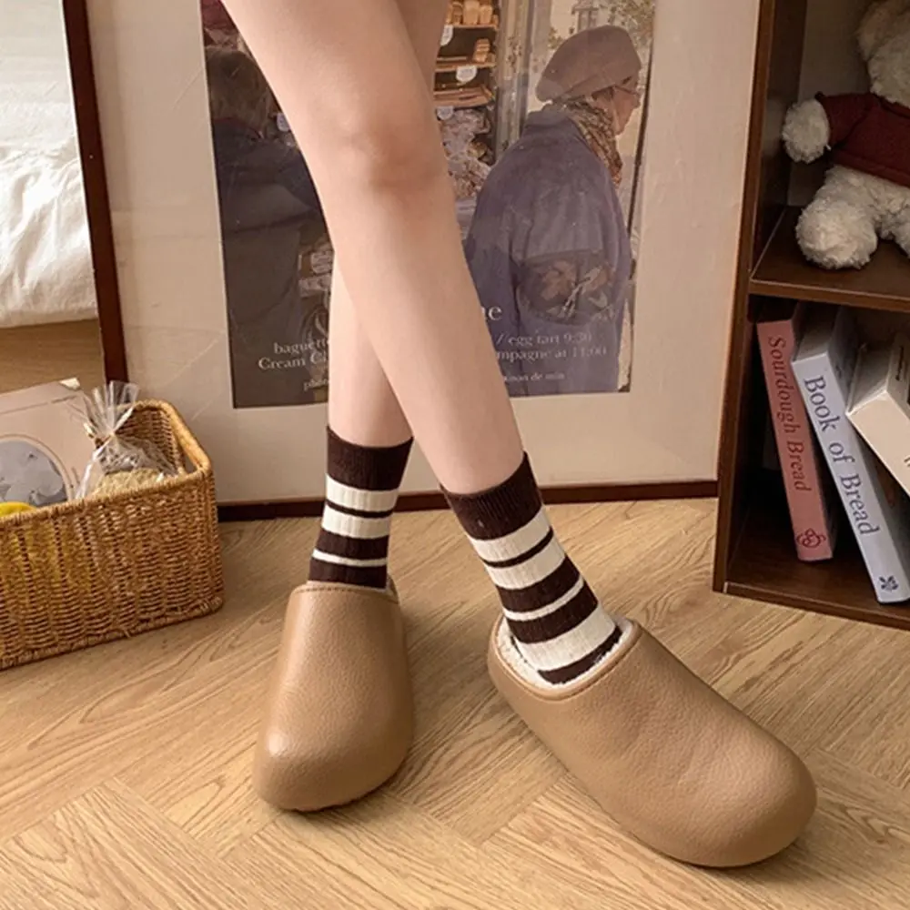 36-41 المرأة نعال قماش الدفء بلون الشتاء أحذية منزلية المضادة للانزلاق نمط الجلود الدافئة نعال قماش ملابس المنزل #1