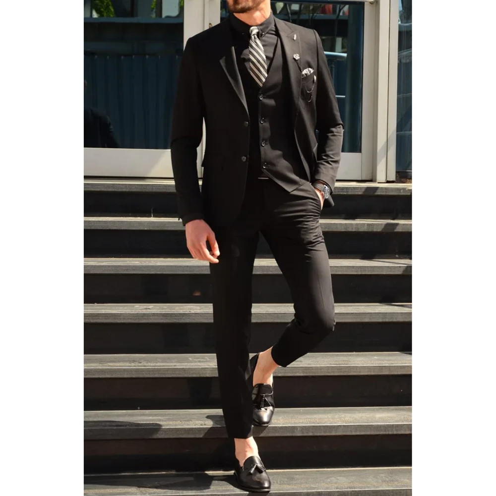 

Black Men Suits Classic Single Breasted Peak Lapel Wedding Tuxedo Chic Smart Casual Slim Suits 3 Piece (Jacket+Vest+Pants)