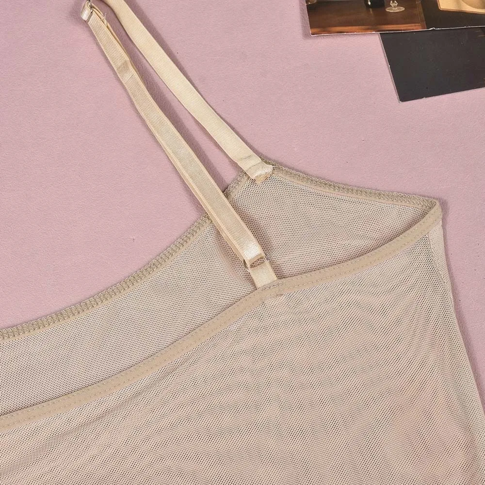 섹시한 메쉬 할로우 메쉬 바디 슈트 매운 소녀 스타일 솔리드 컬러 메쉬 쉬어 점프 슈트 민소매 잠옷 여성 란제리 여성