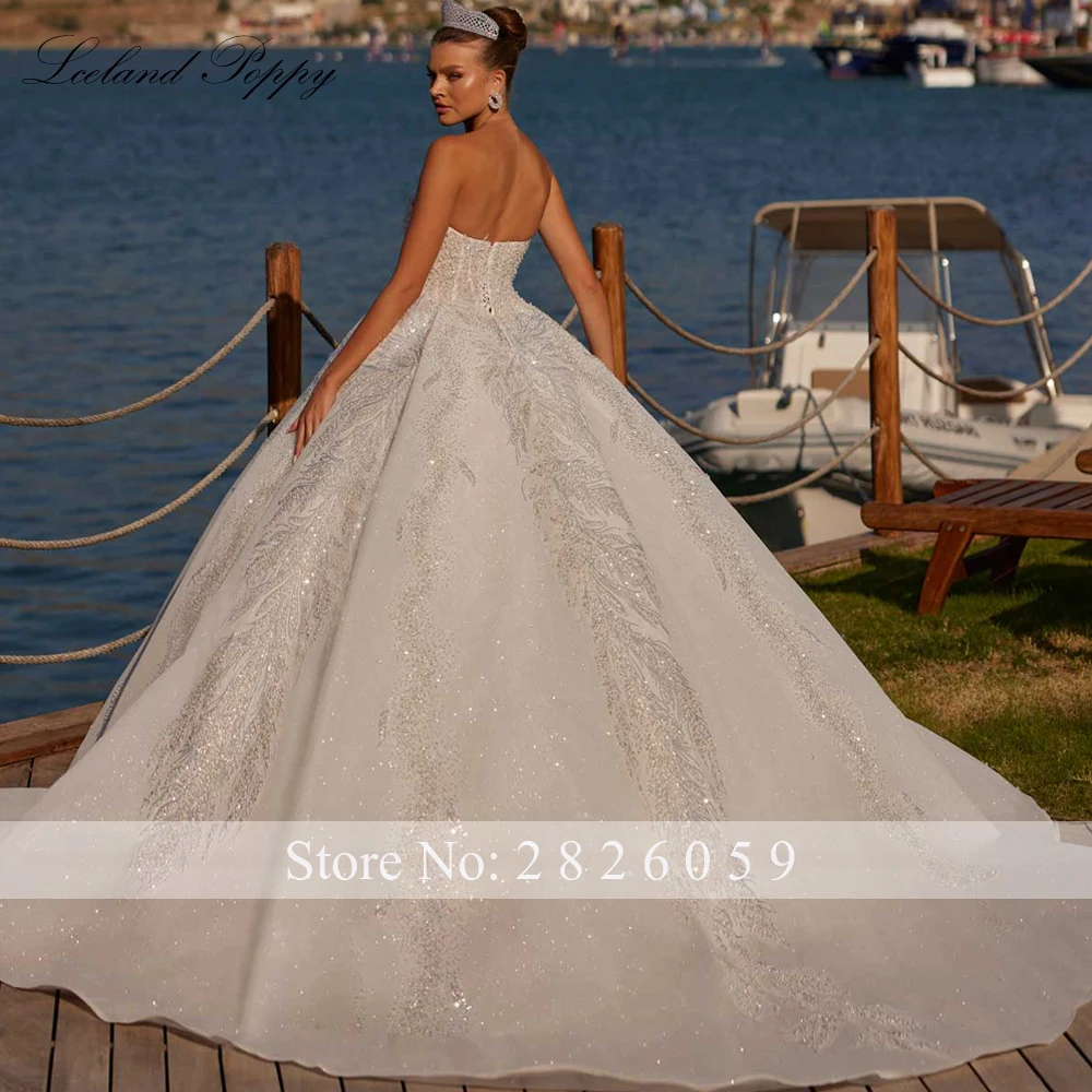 Lceland Poppy Customized Ball Gown Wedding Dresses Sleeveless Shiny Lace Beaded Bridal Gowns with Court Train