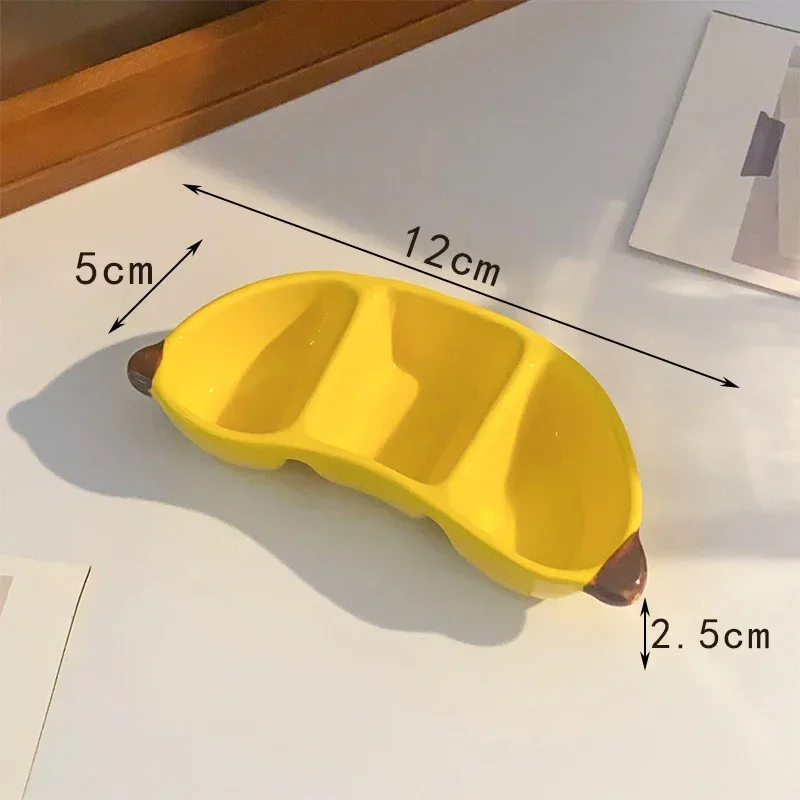 

Cute Fruit-Shaped Ceramic Plate Creative Fruit Ceramic Dish Mini Saucer Kitchen Tableware for Snacks Sauces Household Supplies