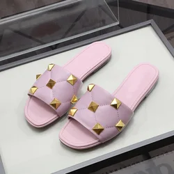 Women's Flat Sandals Candy Color Rivet Design Open Toe Slippers Slippers with Rivet and Open Toe Design