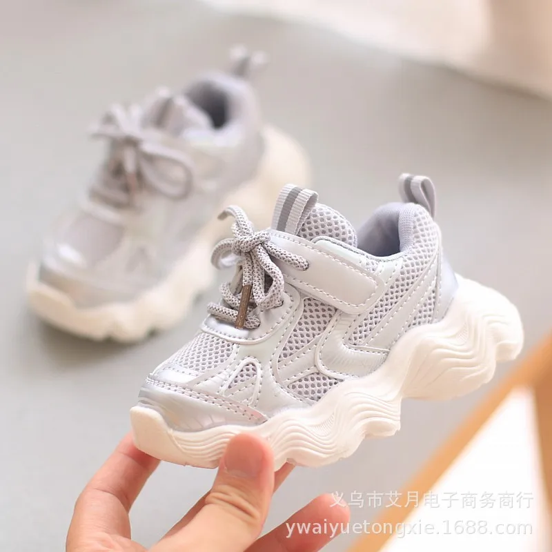 New Soft-soled Walking Casual Shoes Boy Girl Autumn Breathable Cushioned Sports Shoes Kids Lightweight Casual Sneakers Children