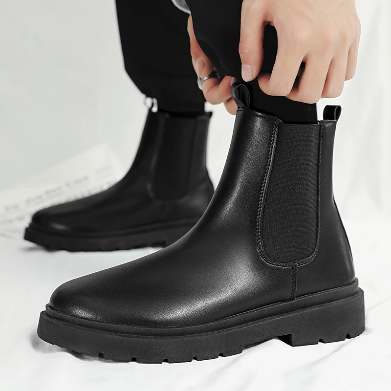 

Fashion Slip on Men's Chelsea Boots Winter Leather Boots Outdoor High Top Men's Ankle Boots Plush Warm Cotton boots Casual shoes