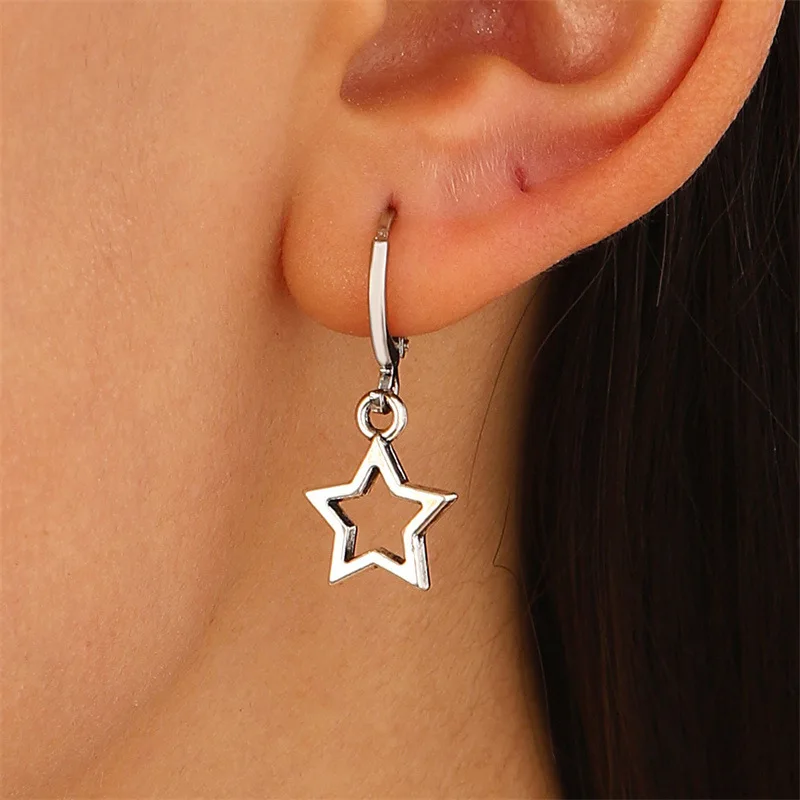 Cross-border Amazon New Fashion Creative Star Pendant Earrings Personalized Cute Simple Cut Out Five-pointed Star Earrings