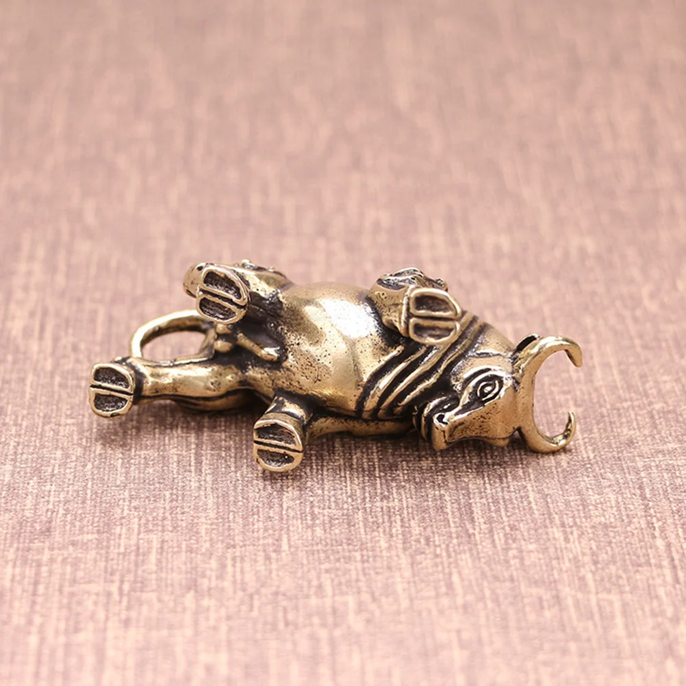 

Creative Brass Desktop Adornment Ox Shape Metal Ornament Fine Craftsmanship Smooth Portable Home Office Decoration