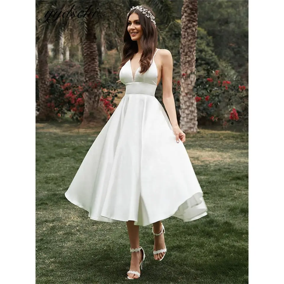 

Elegant Deep V-Neck A-line Satin Spaghetti Strap Above Knee Modern Sleeveless Evening Dresses For Women 2024 Prom Dress