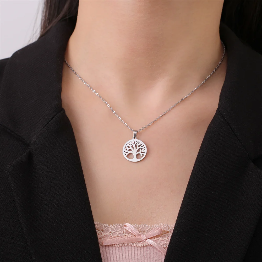 Tree of Life Women Necklace Round Pendant Stainless Steel Necklace Women Elegant Circle Tree Jewelry Wholesale Bijoux Collier