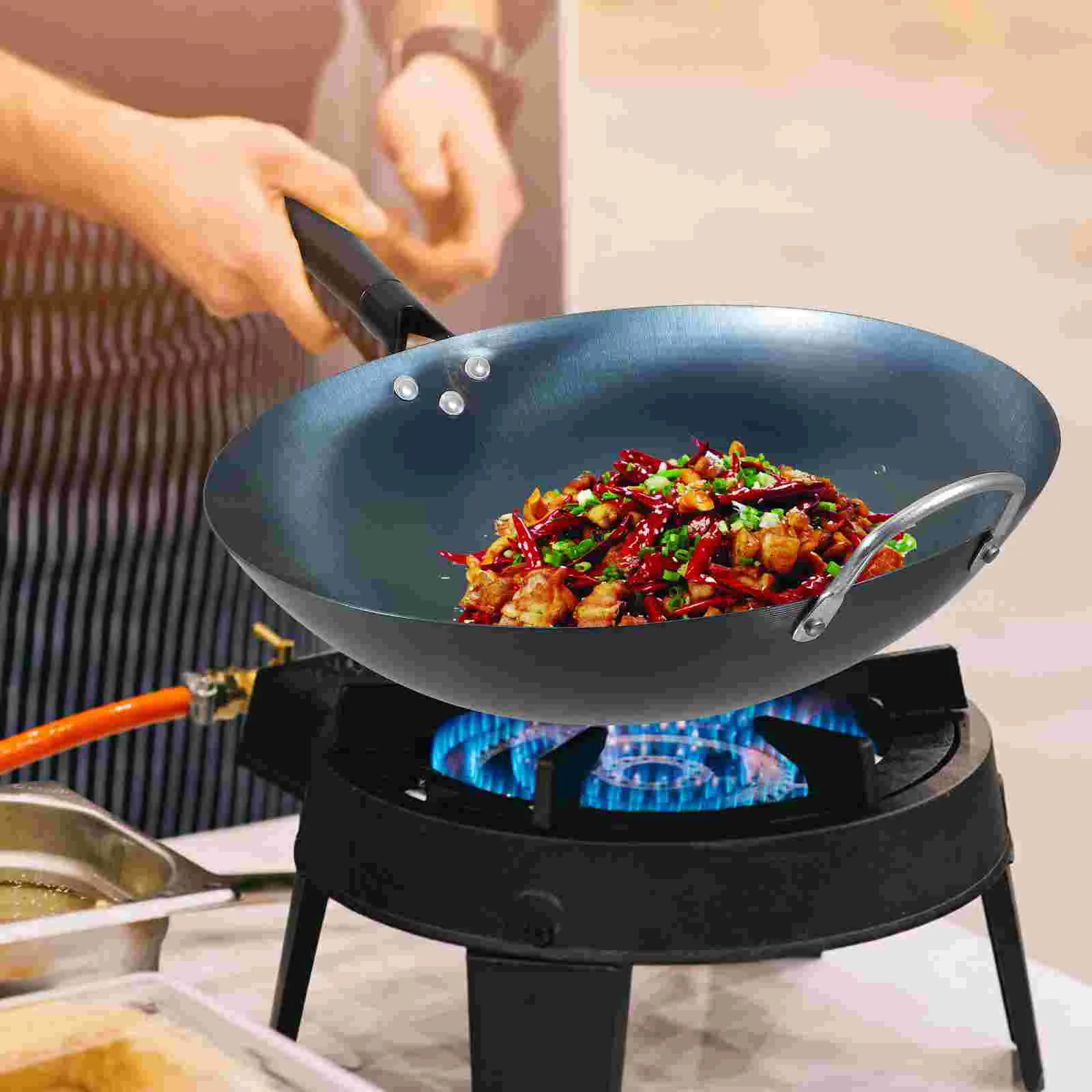 Wok Multifunctional Chinese Kitchen Supply Wooden Handle Easy to Clean Heavy Duty Iron Gas Stove