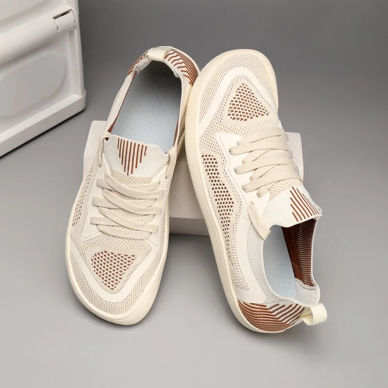 

New Wide-toe Men's Shoes Casual Soft Sole Wide-Toe Shoes Walking Sneakers Breathable Mesh Comfortable Barefoot Shoes Big Size 48