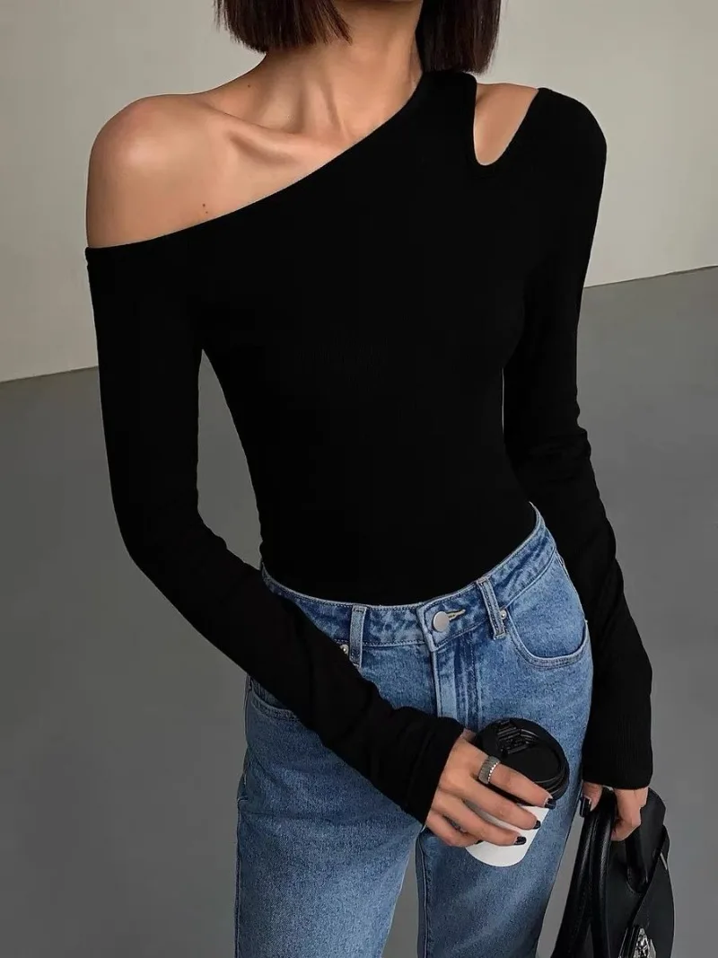 Korean High End Solid Hollow Out Off The Shoulder Tops Simple Y2k Aesthetic Slim Fit Women Clothes Harajuku Streetwear Base Tees