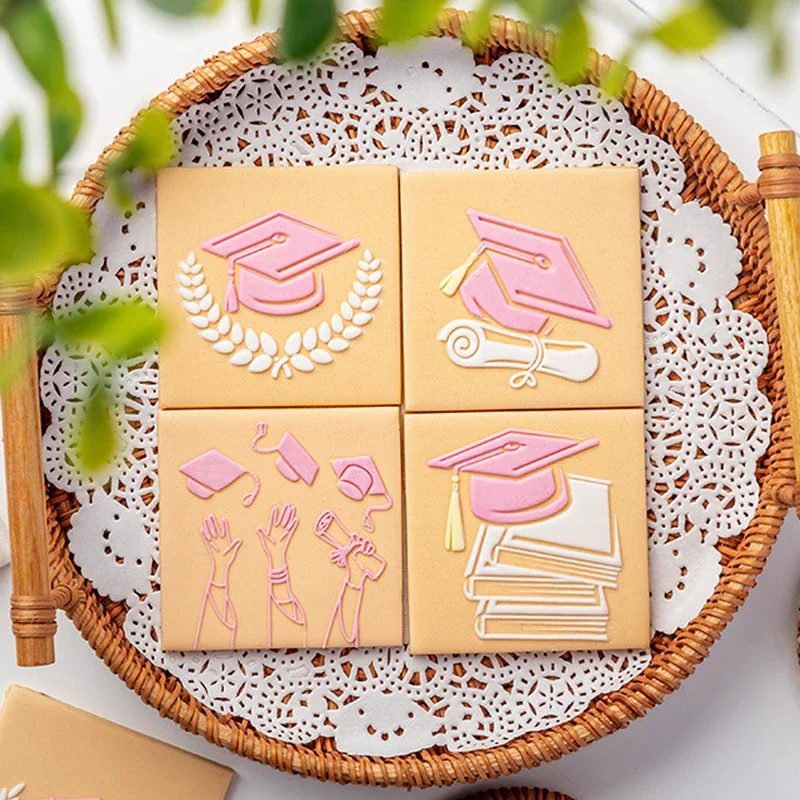 Student Graduation Season Cookie Embosser Mold Graduation Cap Gown Fondant Biscuit Stamps Boy and Girl Icing Sugar Biscuits Tool