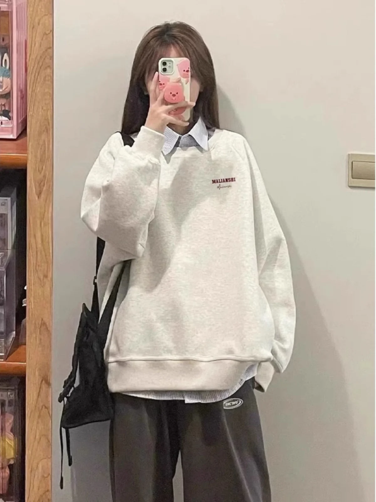 

American Sle round Ne Sweatirt Women's New 2026 Silver Velvet Oversize Loose Fit Hatl Top Coat for Autumn Winter