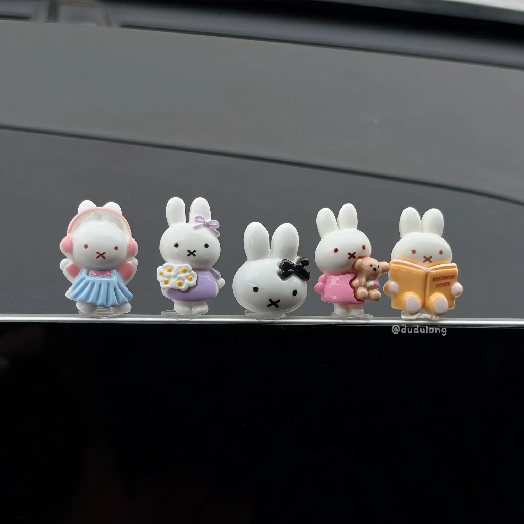 Korean Style Flower Bouquet Miffy Rabbit Car Decoration Sticker Cute Healing Atmosphere Cartoon Sticker Ornament Decoration view 5