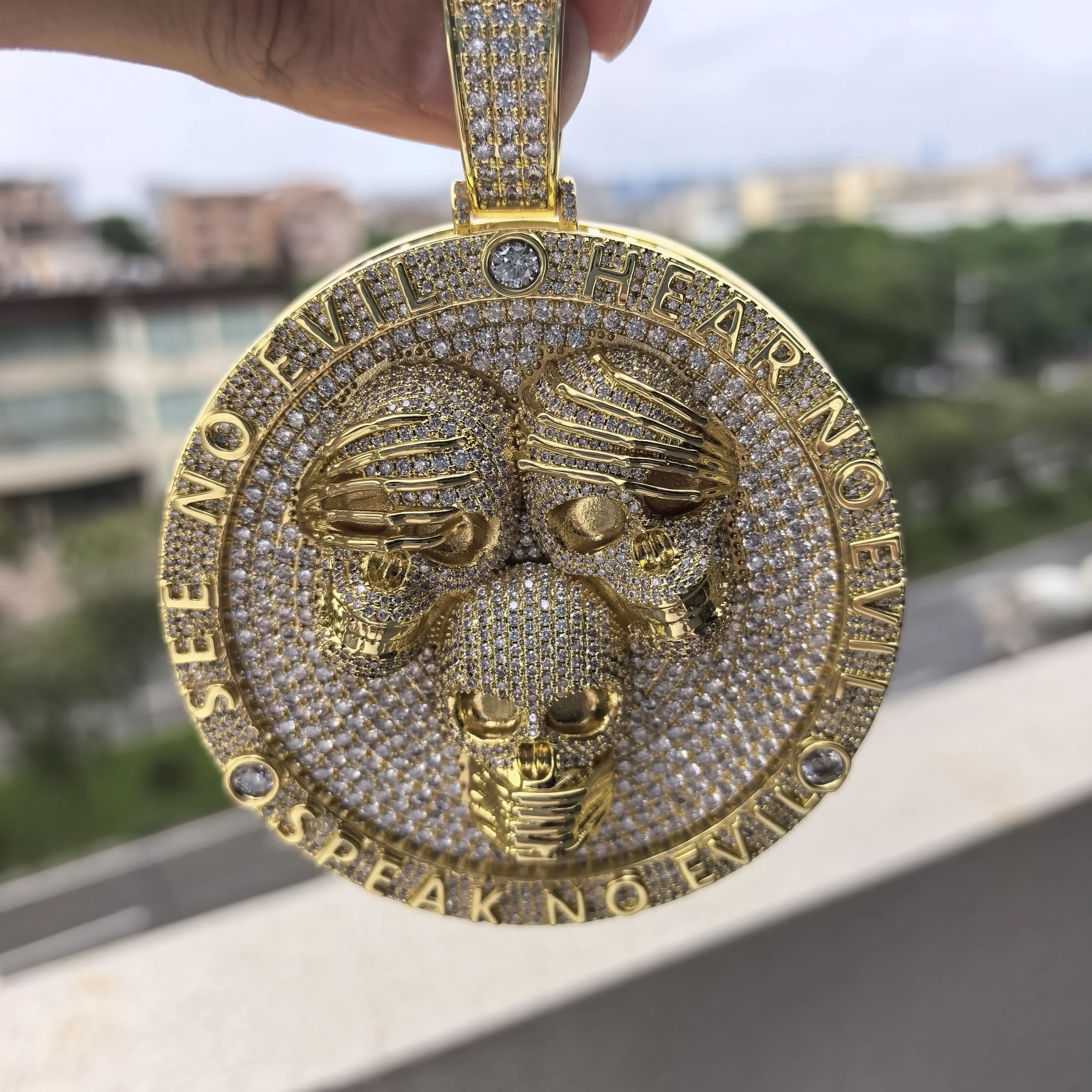 Full Iced Out See Hear Speak No Evil Skull Medallion Pendant Gold Tone Cubic Zirconia Men Hip Hop Rapper Bold Statement Streetwear Jewelry