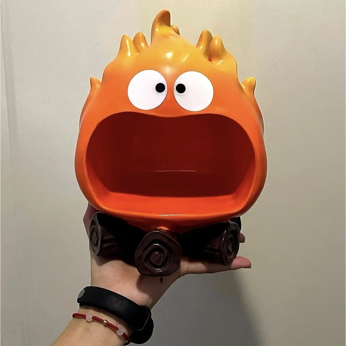 New Calcifer Fire Desktop Decoration Creative Home Living Room Porch Key Storage Tray Cartoon Snack Organizer Table Ornaments