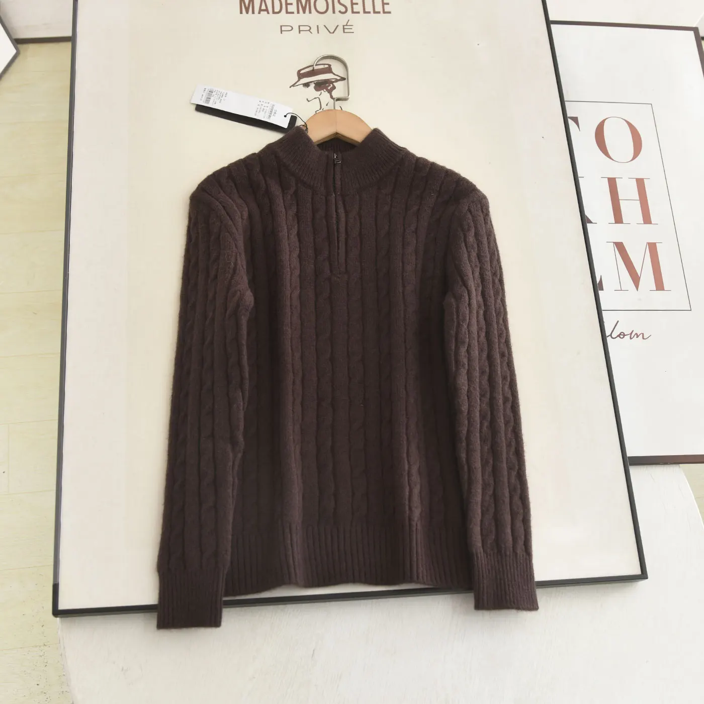 

Женский свитер Xiao Ai Old Money с высоким воротником, зимний, вязаный, с открытым воротом, модный