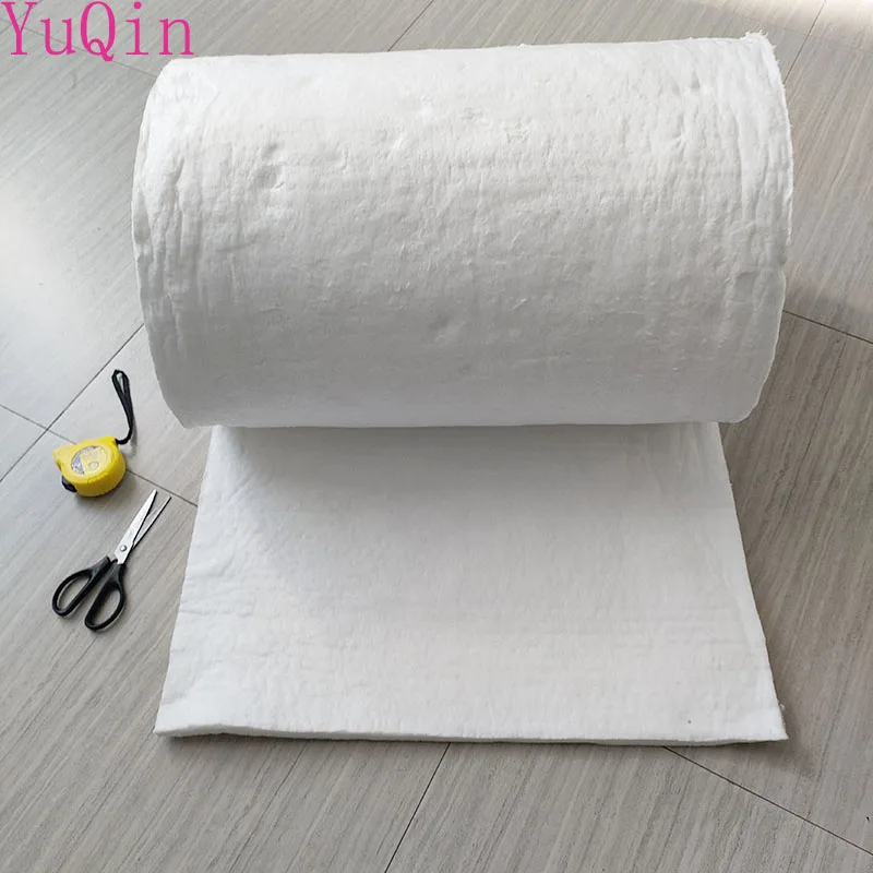 بطانية ألياف السيراميك التي تحتوي على الزركونيوم يمكن أن تحمل درجة حرارة عالية 1360 ℃ القطن العزل الحراري لا الأسبستوس