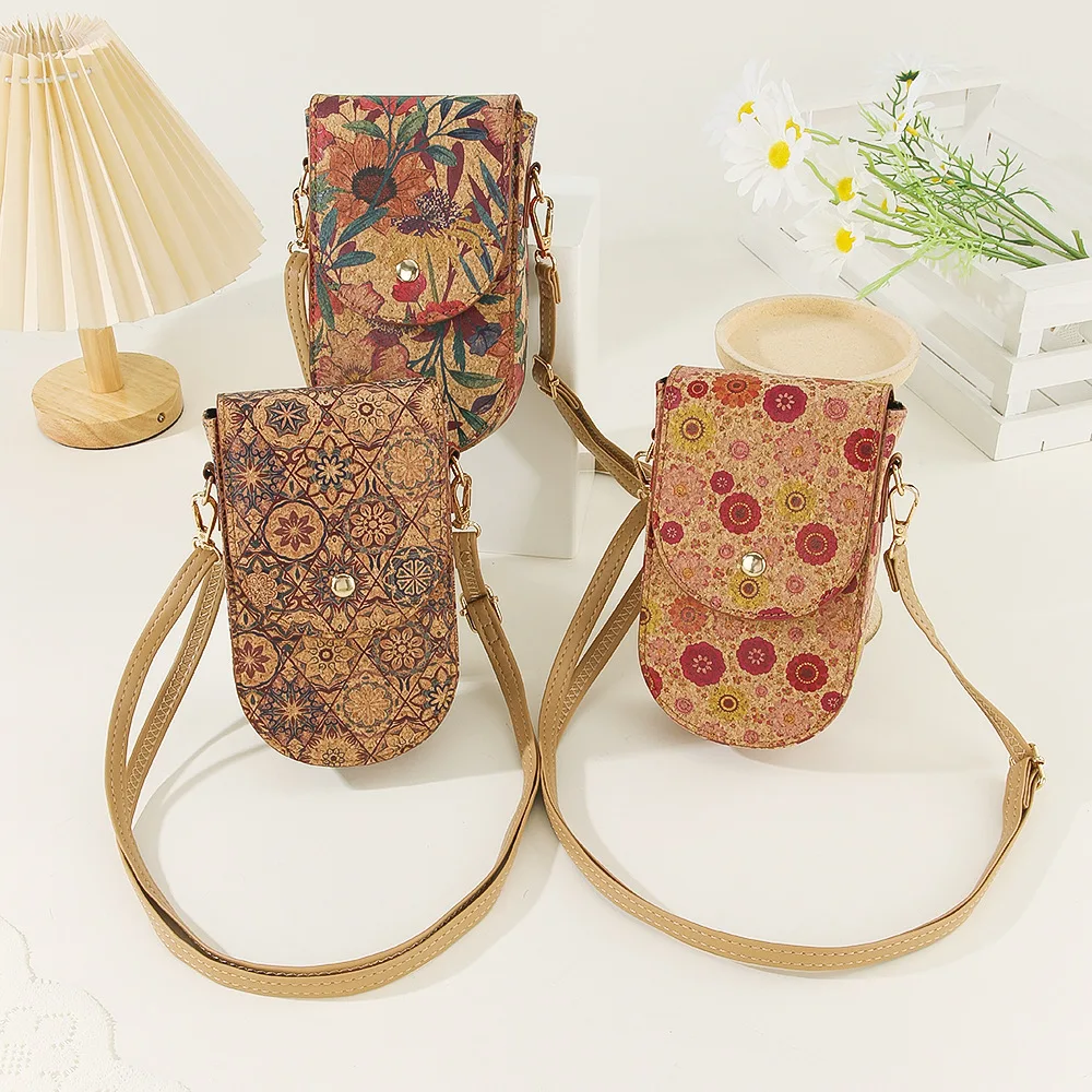 

6pcs Crossbody Bags Retro U Shaped Floral Geometry Printing Flap Cover Hasp Phone Bag