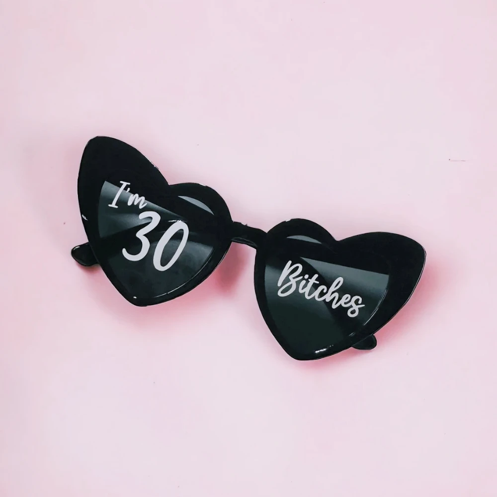 2025 I'm 30 Novelty 30th Birthday Party Glasses Personalised Birthday Sunglasses Birthday Gift 30th Party Supplies Decoration