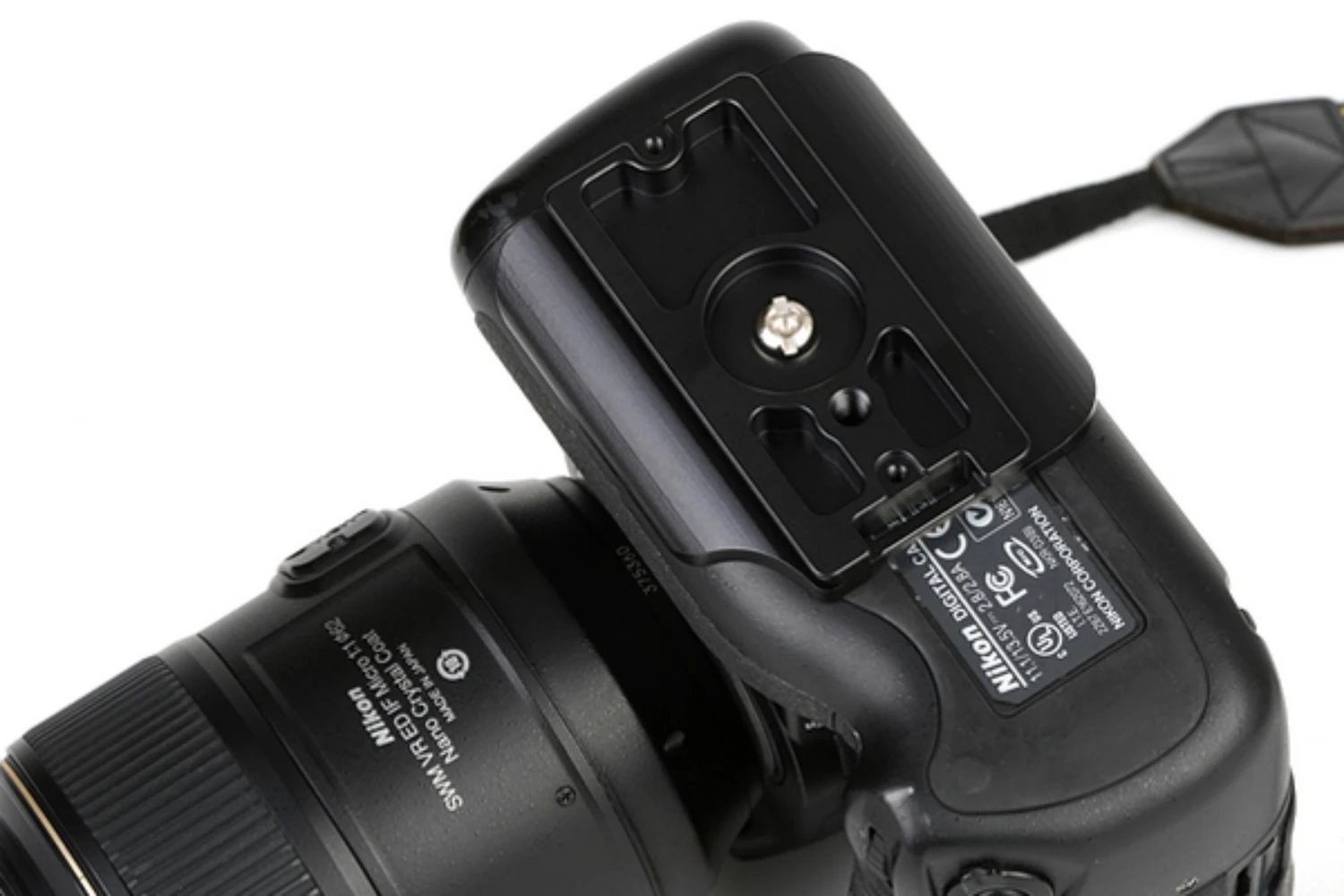 

SUNWAYFOTO быстросъемная пластина для штативной головки PN-D3 для Nikon D3 D3S, специальная алюминиевая быстросъемная пластина