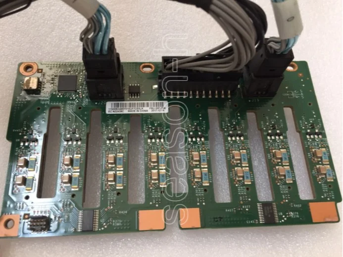 00FJ756 X3650 M5 Server 8X2.5 HDD Backplane