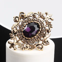 Vintage Elegant Baroque Openwork Dripping Oil Court Brooch