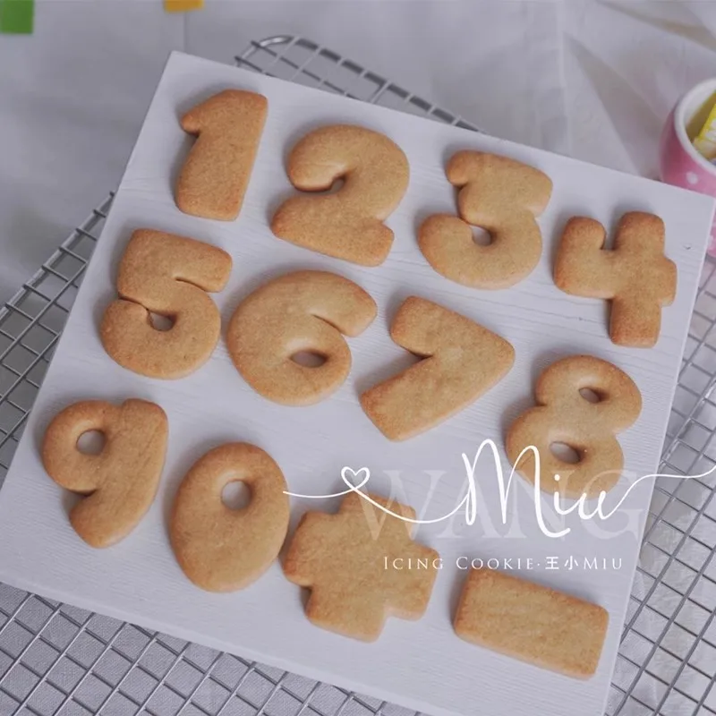 

12Pcs/Set Number Cookie Pressed Cutter Digit Biscuit Stamp Figure Birthday Fondant Pastry Cake Decoration Tools And Accessories