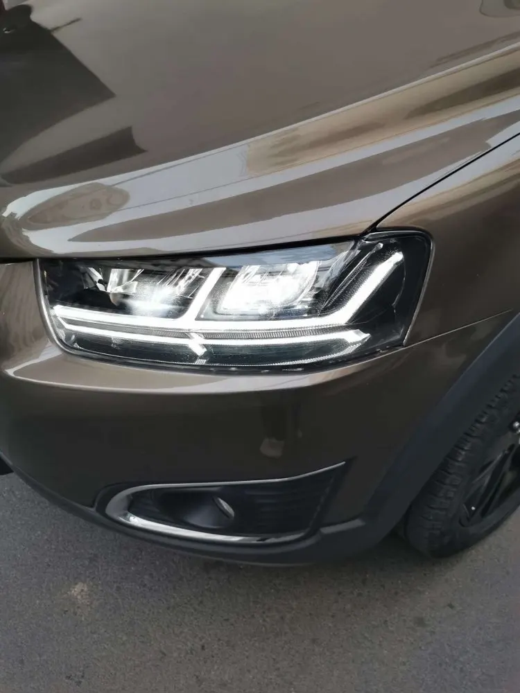 

Chevrolet Captiva Светодиодные фары Передние фары Audi Q7 Дизайнерский стиль Ходовые сигналы DRL Поворотные ходовые огни Биксеноновый луч