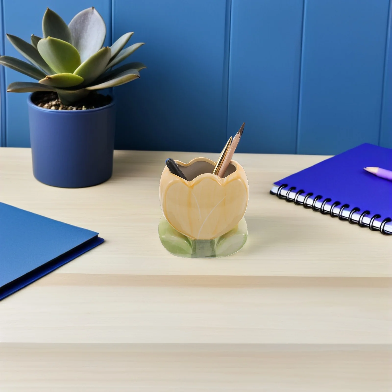 

Pen Holder Desk Cup for Cute Decoration Desktop Organizer Office Accessories Aesthetic